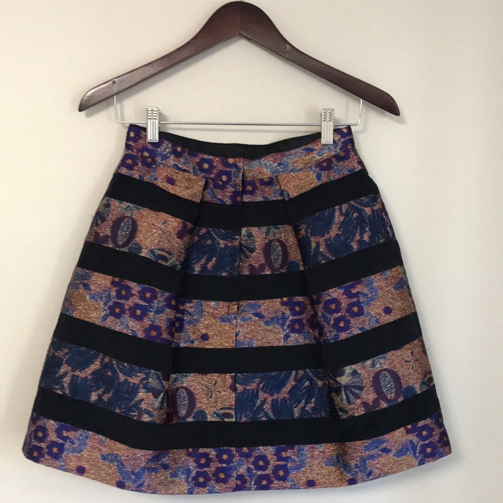 LAST CHANCE Metallic Tapestry Skirt - Picture 3 of 7